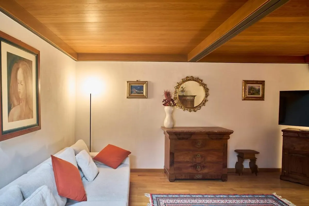La Torre Historic Charm On The Main Corso Apartment Siena Italy