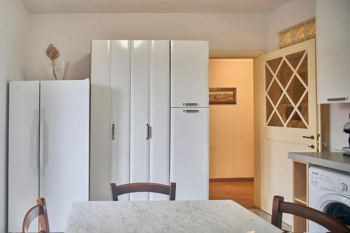 La Torre Historic Charm On The Main Corso Apartment Siena
